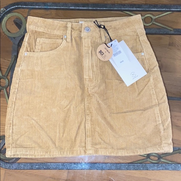 Cotton On Dresses & Skirts - Cotton on tan corduroy skirt
